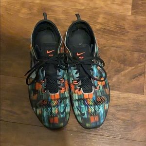 Women’s Nike shoes